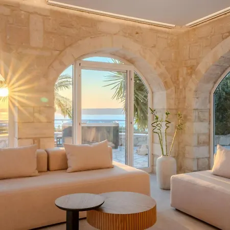 Pelagos Villa *